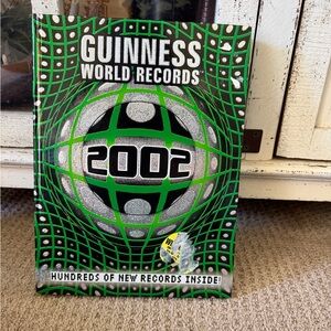 Guinness World Records 2002 Book